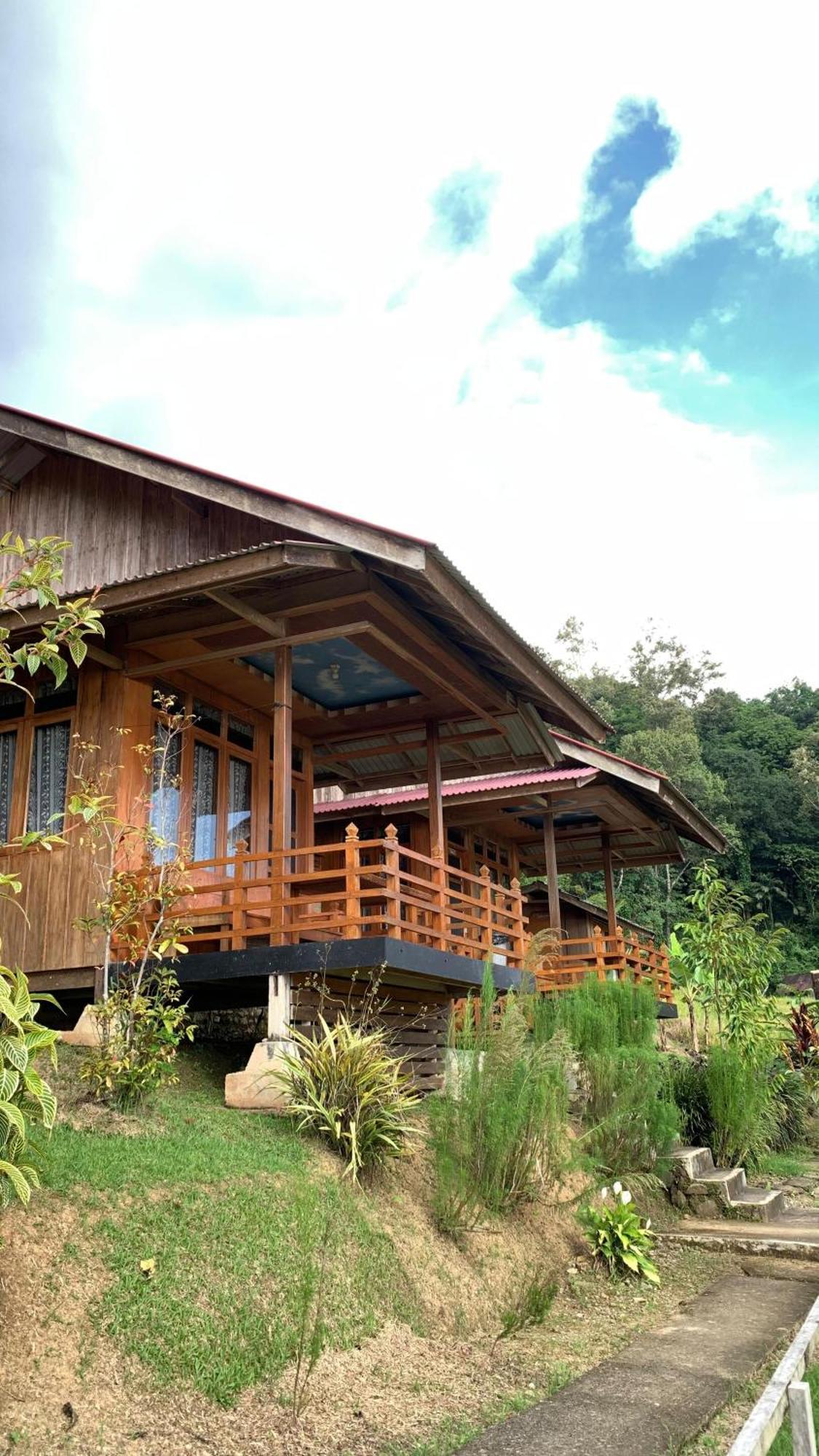Bagoes View Cottages Maninjau Esterno foto