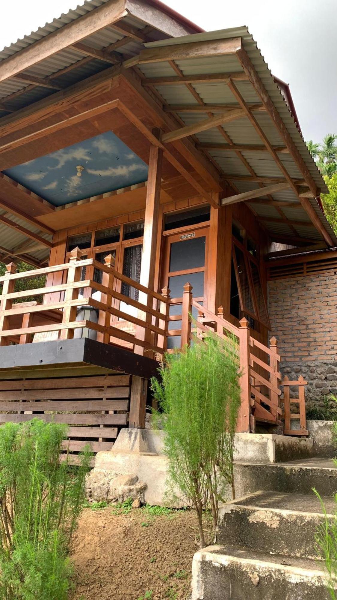 Bagoes View Cottages Maninjau Esterno foto