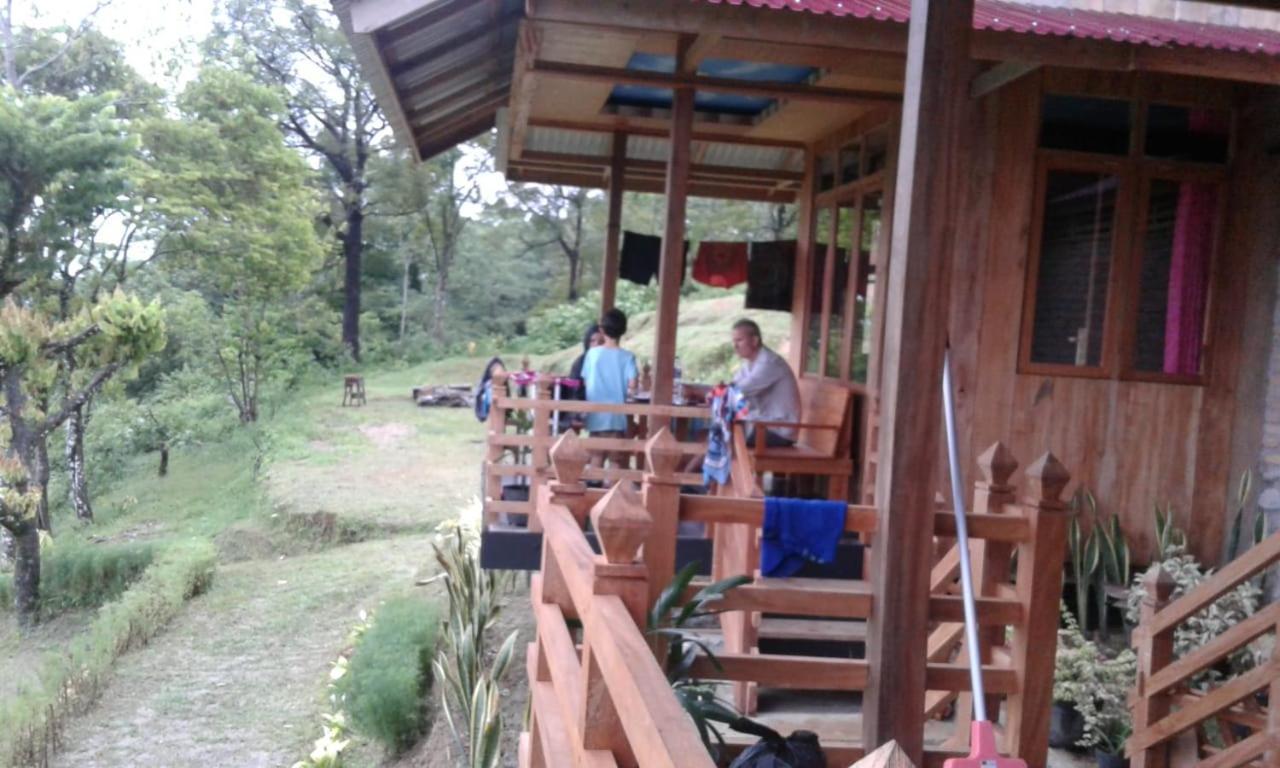 Bagoes View Cottages Maninjau Esterno foto